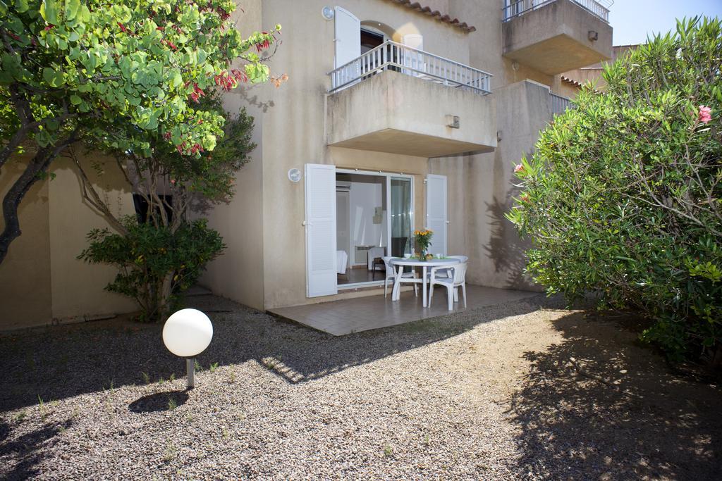 Motel Le Vieux Moulin LʼÎle-Rousse Eksteriør billede
