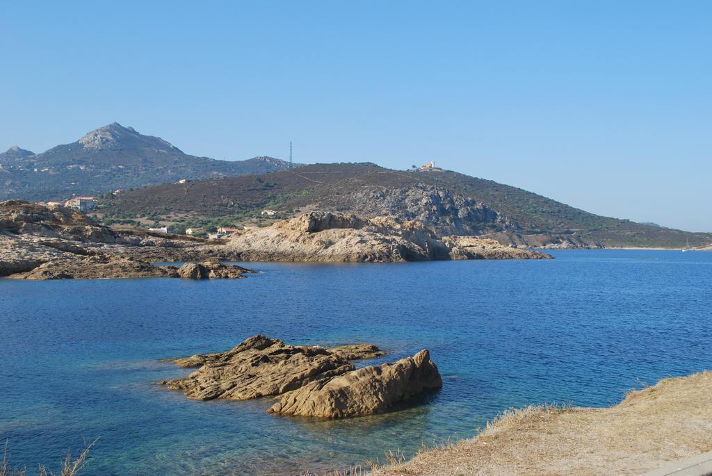 Motel Le Vieux Moulin LʼÎle-Rousse Eksteriør billede