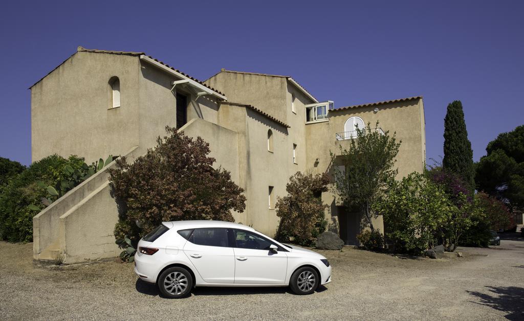 Motel Le Vieux Moulin LʼÎle-Rousse Eksteriør billede