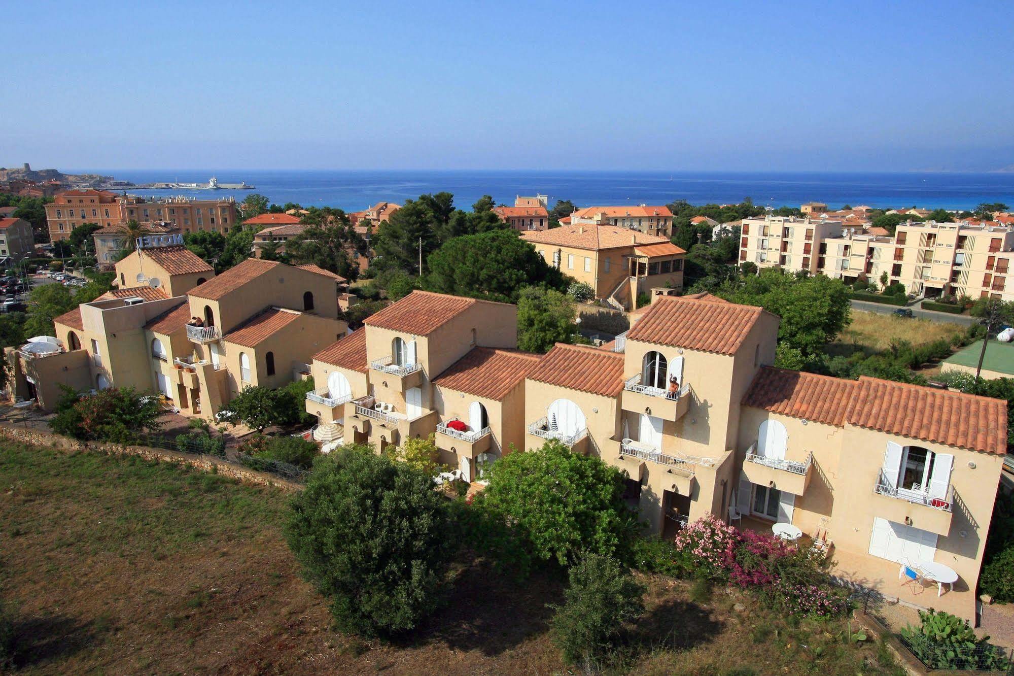 Motel Le Vieux Moulin LʼÎle-Rousse Eksteriør billede